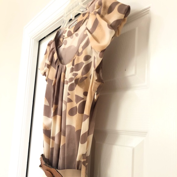 European Designer Favori Silky Belted Dress - Picture 8 of 16